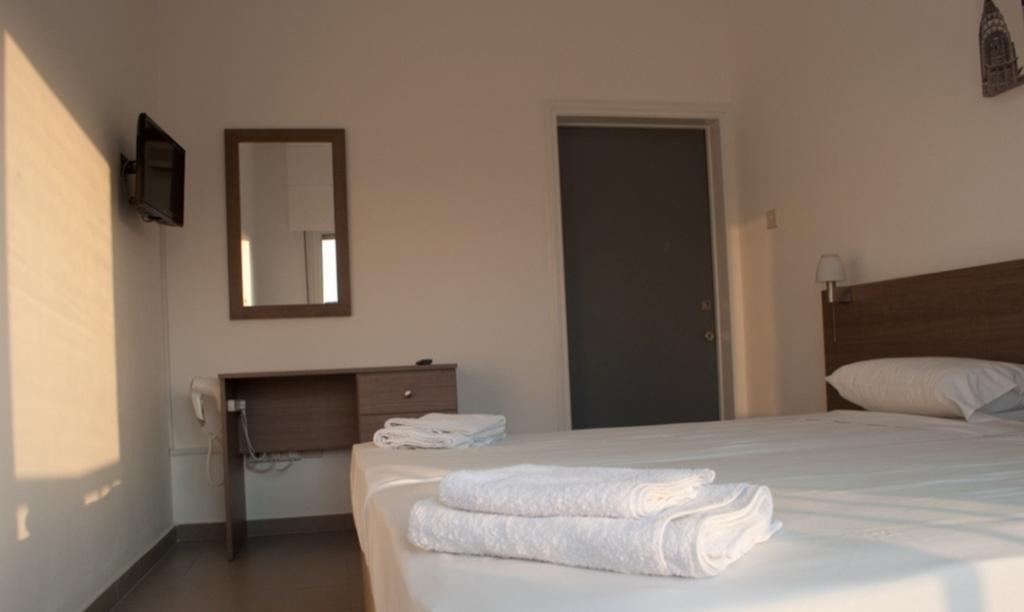 St. George Rent Rooms Larnaca Extérieur photo